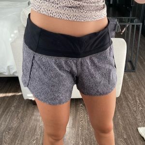 Lululemon Runtime Shorts Stretchy